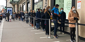 Black Friday Cyber Monday Line Image